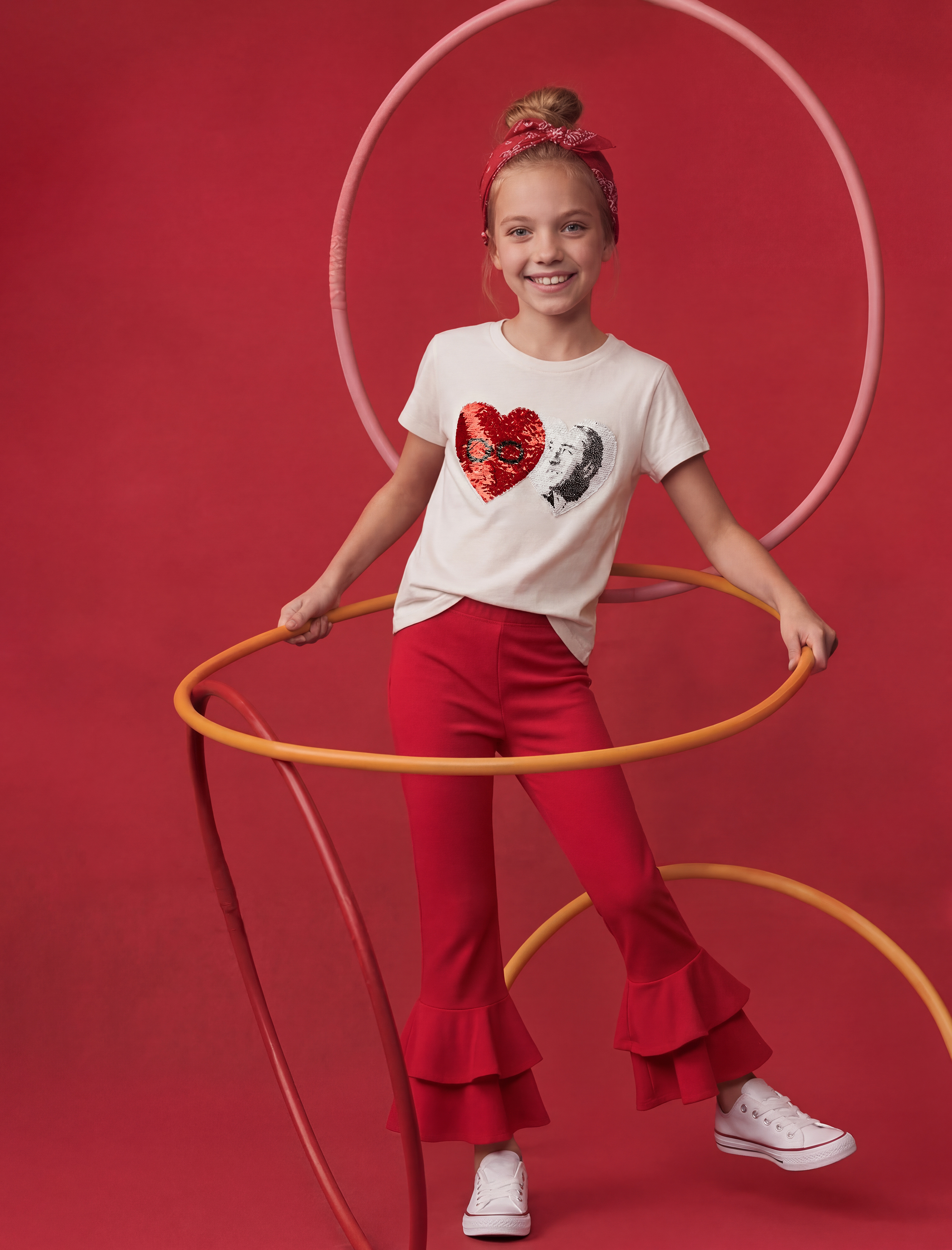  Kız Çocuk Pamuklu Kısa Kollu Bisiklet Yaka Kalpli Pullu Payetli Atatürklü Tişört