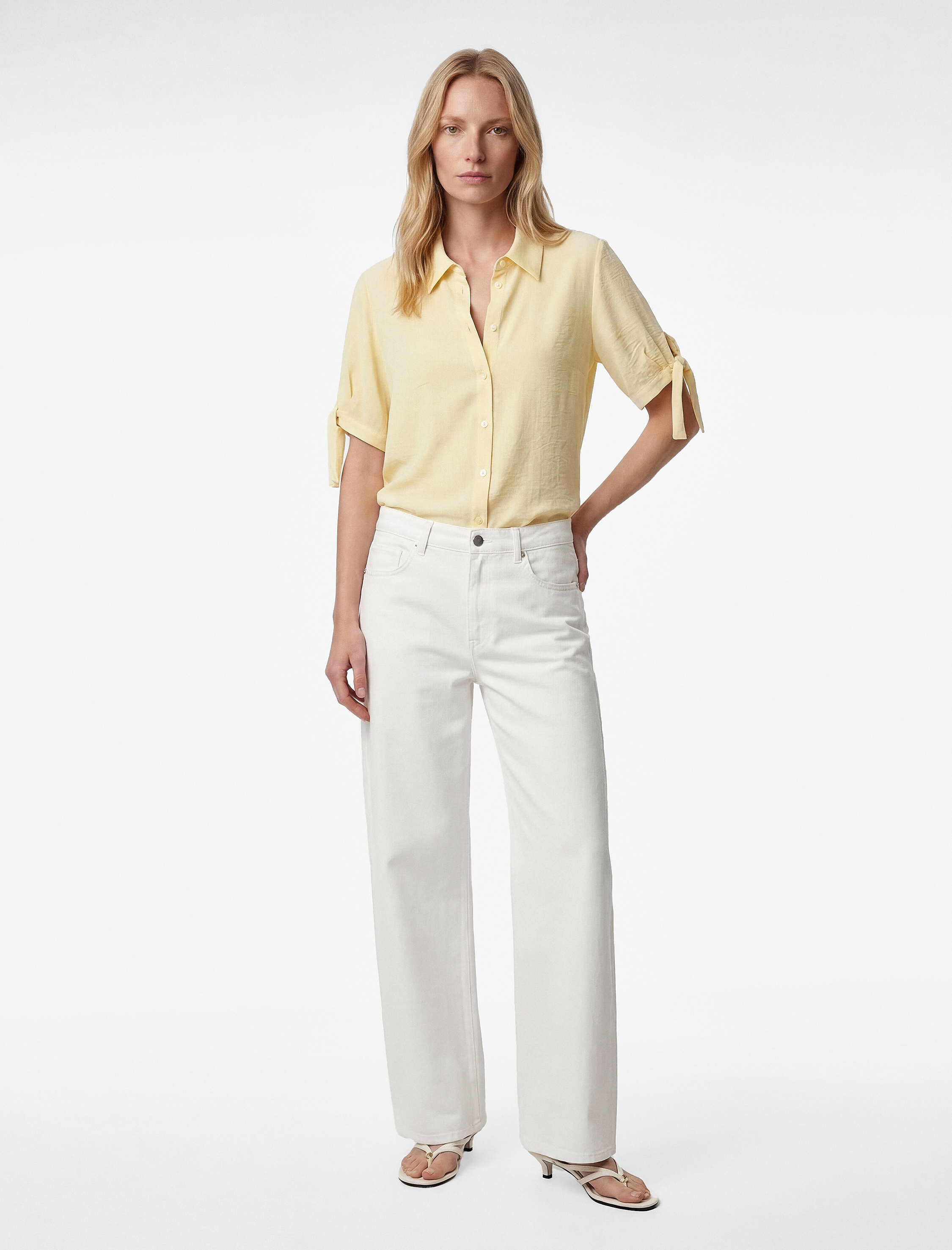 Aerobin Kumaş Bağlama Detaylı Kısa Balon Kollu Saten Gömlek