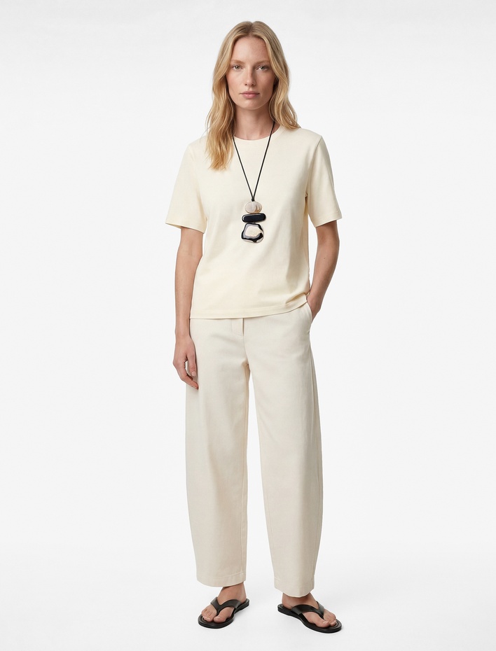  Regular Fit Pamuklu Kısa Kollu Bisiklet Yaka Basic Tişört