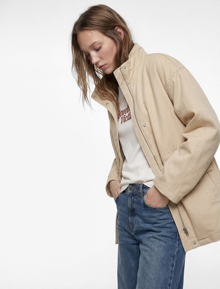  Pamuklu Dik Yaka Uzun Kollu Fermuarlı Trençkot