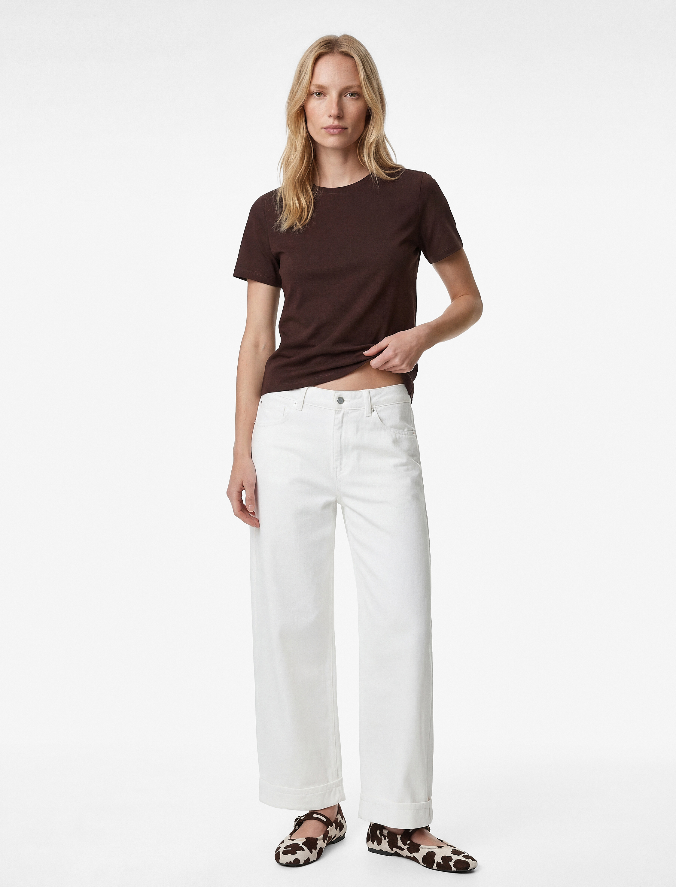 Regular Fit Pamuklu Kısa Kollu Bisiklet Yaka Basic Tişört - Görsel 2