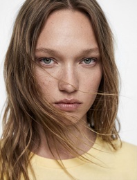 Rahat Kalıp Bisiklet Yaka Viskon Karışımlı Kısa Kollu Tişört