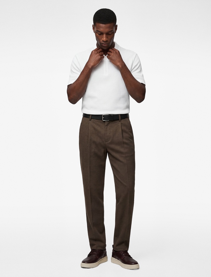  Regular Fit Kısa Kollu Waffle Dokulu Yarım Fermuarlı Polo Yaka Tişört