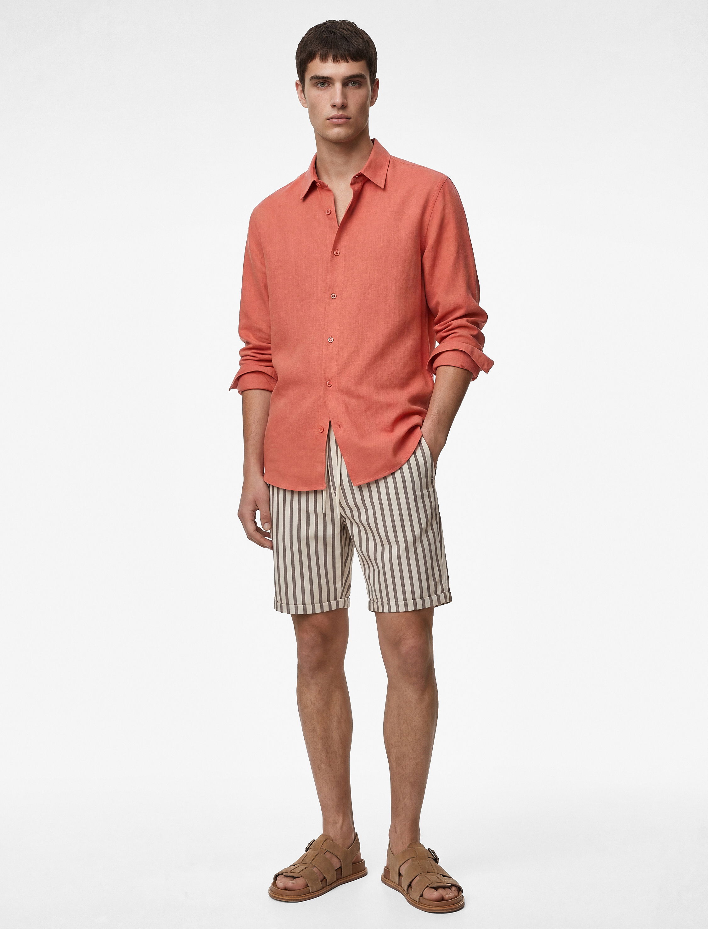 Regular Fit Uzun Kollu Klasik Yaka Düğmeli Pamuklu Gömlek