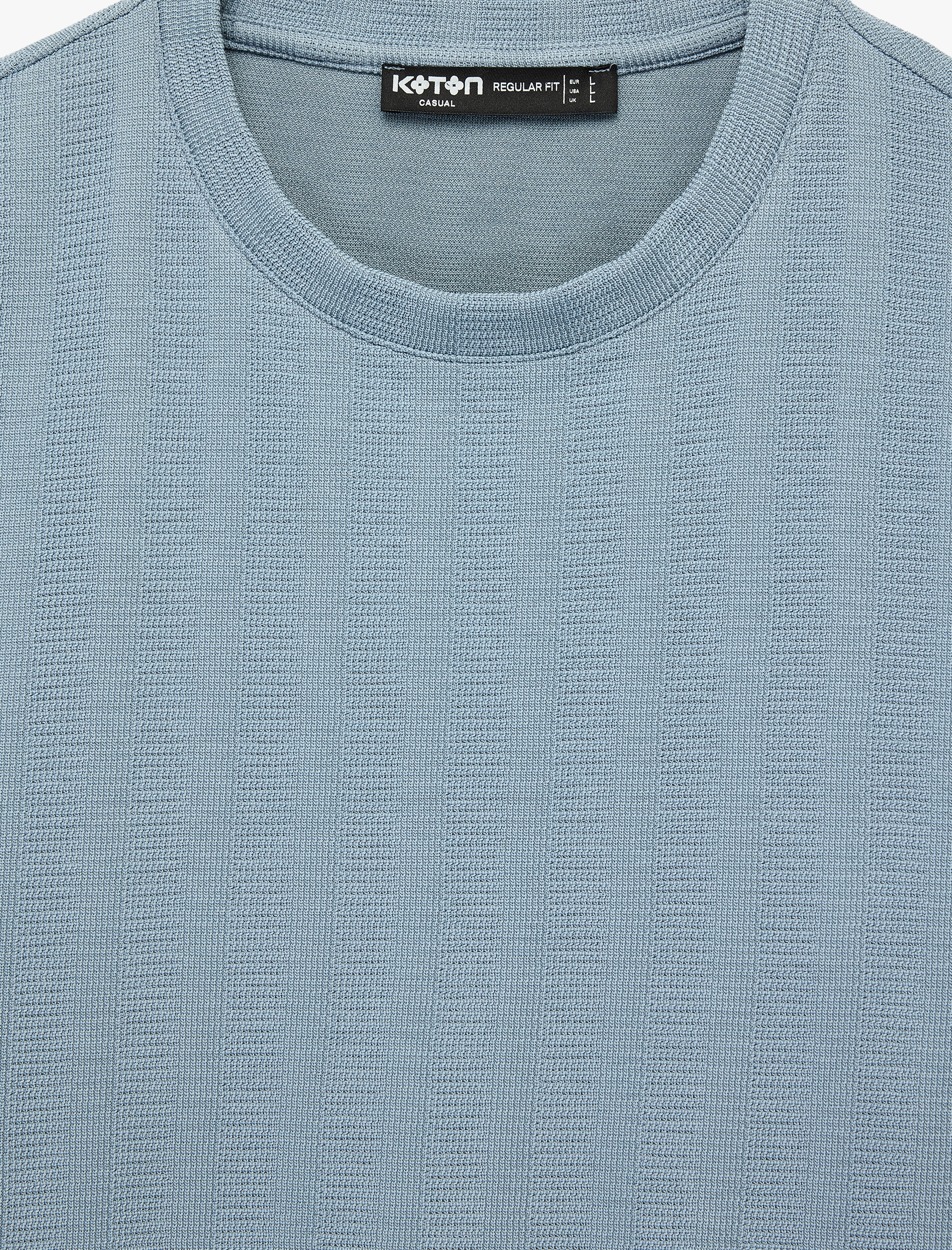   Regular Fit Kısa Kollu Dokulu Bisiklet Yaka Tişört