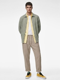 Regular Fit Düğmeli Uzun Kollu Klasik Yaka Gömlek