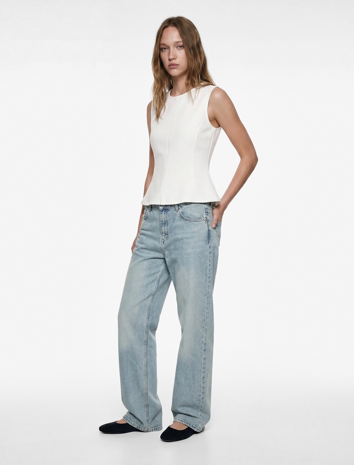  Pamuklu Slim Fit Kolsuz Bisiklet Yaka Bluz