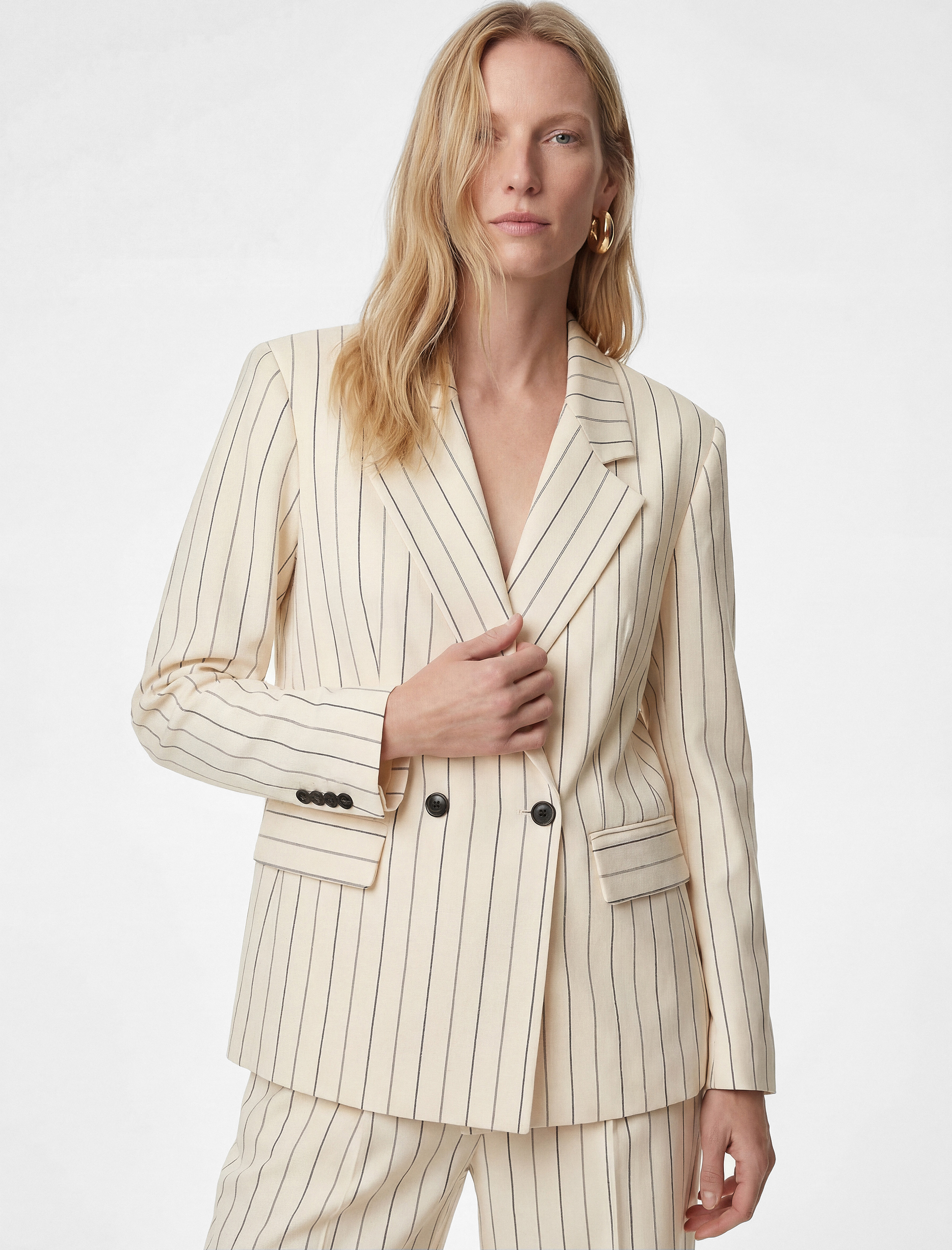   Uzun Kollu Cep Detaylı Düğmeli Çizgili Kruvaze Yaka Blazer Ceket