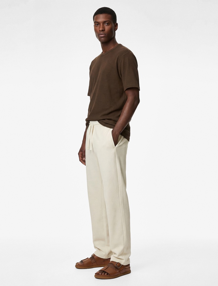  Pamuklu Regular Fit Tok Kumaş Kısa Kollu Bisiklet Yaka Basic Tişört