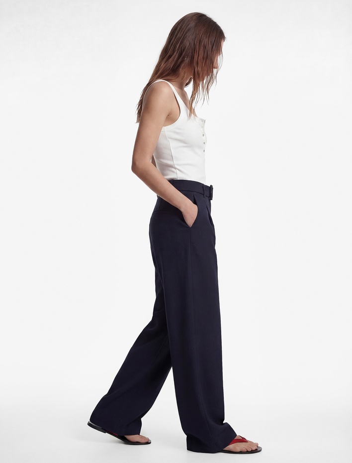  Cepli Pile Detaylı Kemer Detaylı Geniş Paça Kumaş Pantolon