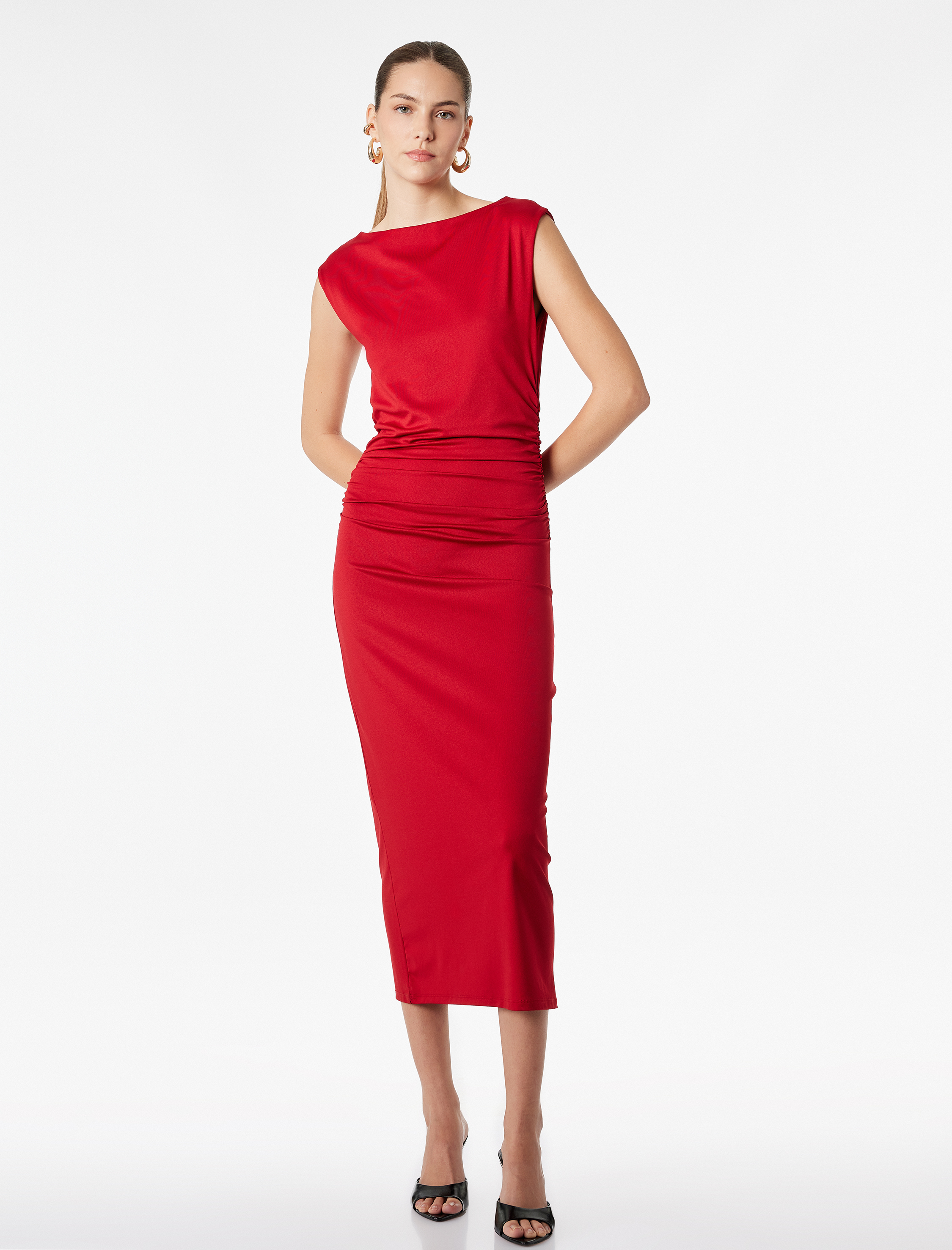 Bisiklet Yaka Kolsuz Drape Detaylı Midi Boy Kalem Elbise