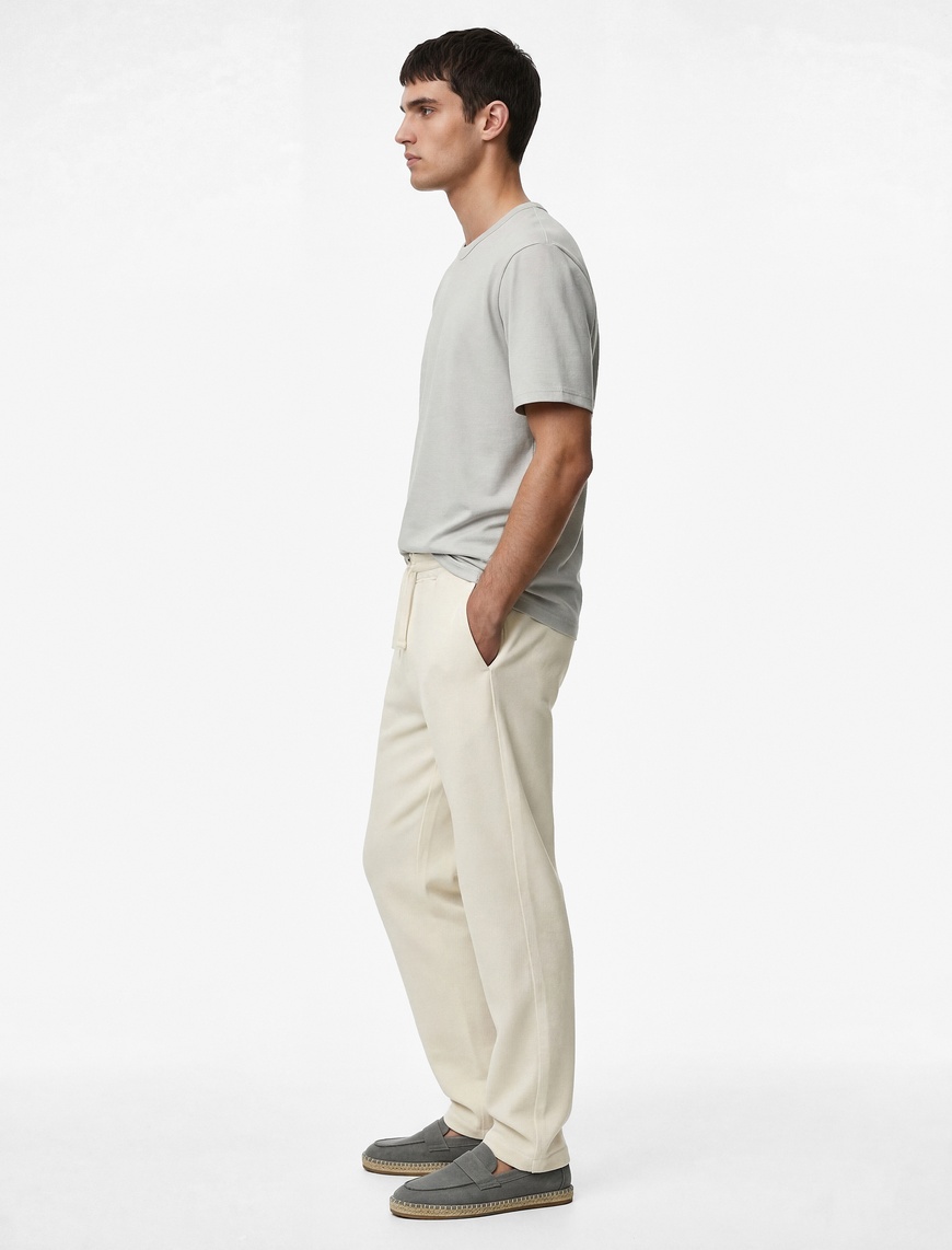 Koton Erkek Kısa Kollu Pamuklu Bisiklet Yaka Basic Slim Fit T-Shirt