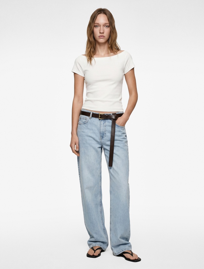  Pamuklu Kısa Kollu Kayık Yaka Slim Fit Tişört