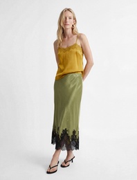 Yüksek Bel Dantel Detaylı Uzun Saten Etek