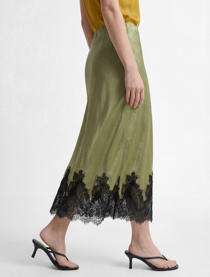  Yüksek Bel Dantel Detaylı Uzun Saten Etek