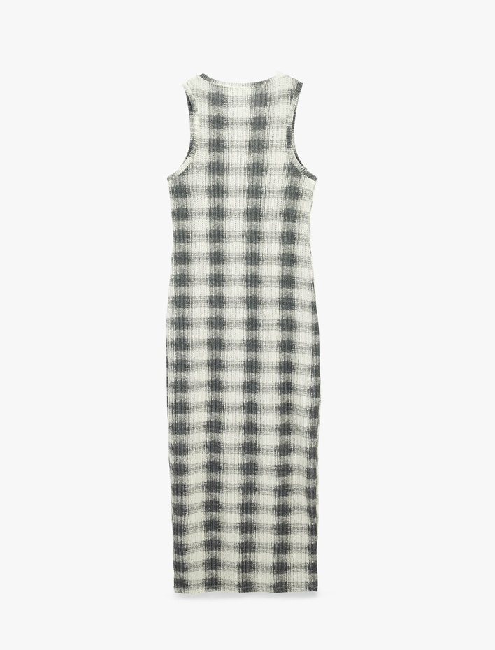  Slim Fit Bisiklet Yaka Midi Boy Ekose Bodycon Elbise