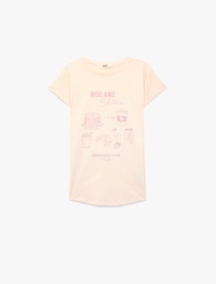 Rahat Kalıp Kısa Kollu Bisiklet Yaka Baskılı Pamuklu Gecelik