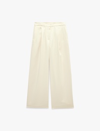 Regular Fit Geniş Paça Cep Detaylı Pileli Saten Pantolon