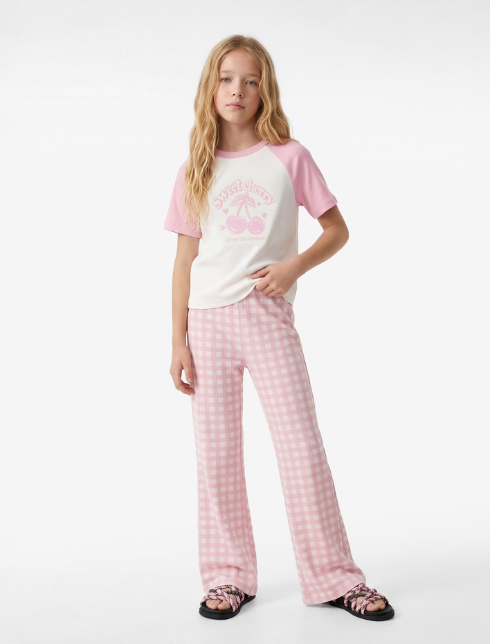 Kız Çocuk Pamuklu Kısa Kollu Bisiklet Yaka Kiraz Baskılı Tişört