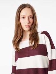 Rahat Kalıp Modal Karışımlı Omzu Açık Kayık Yaka Sweatshirt