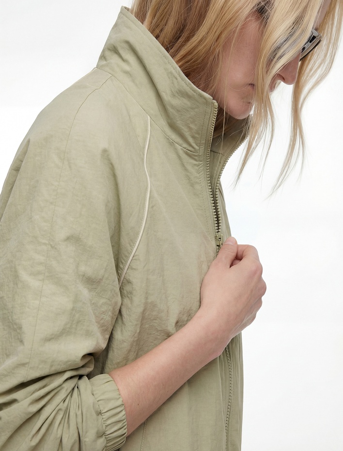  Cepli Uzun Kollu Fermuarlı Dik Yaka Spor Ceket