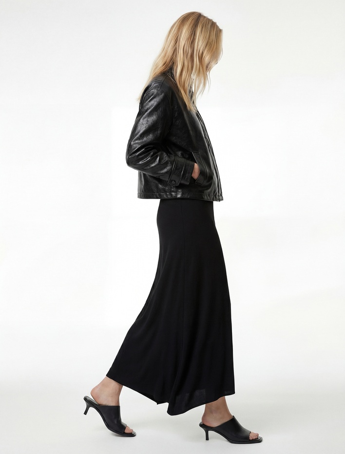  Krep Kumaş Asimetrik Kesim Midi Etek