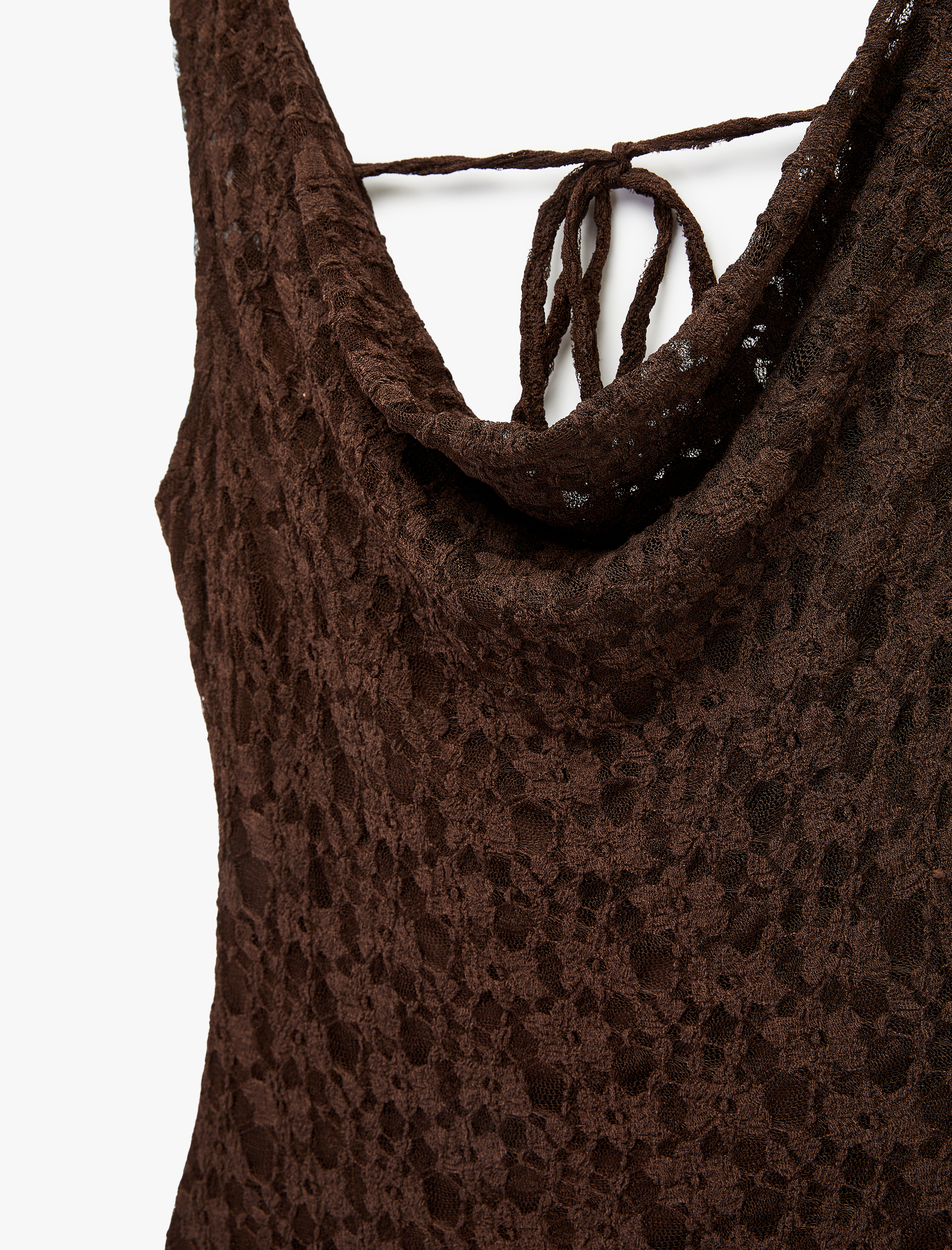   Kolsuz Degaje Yaka Asimetrik Midi Dantelli Elbise