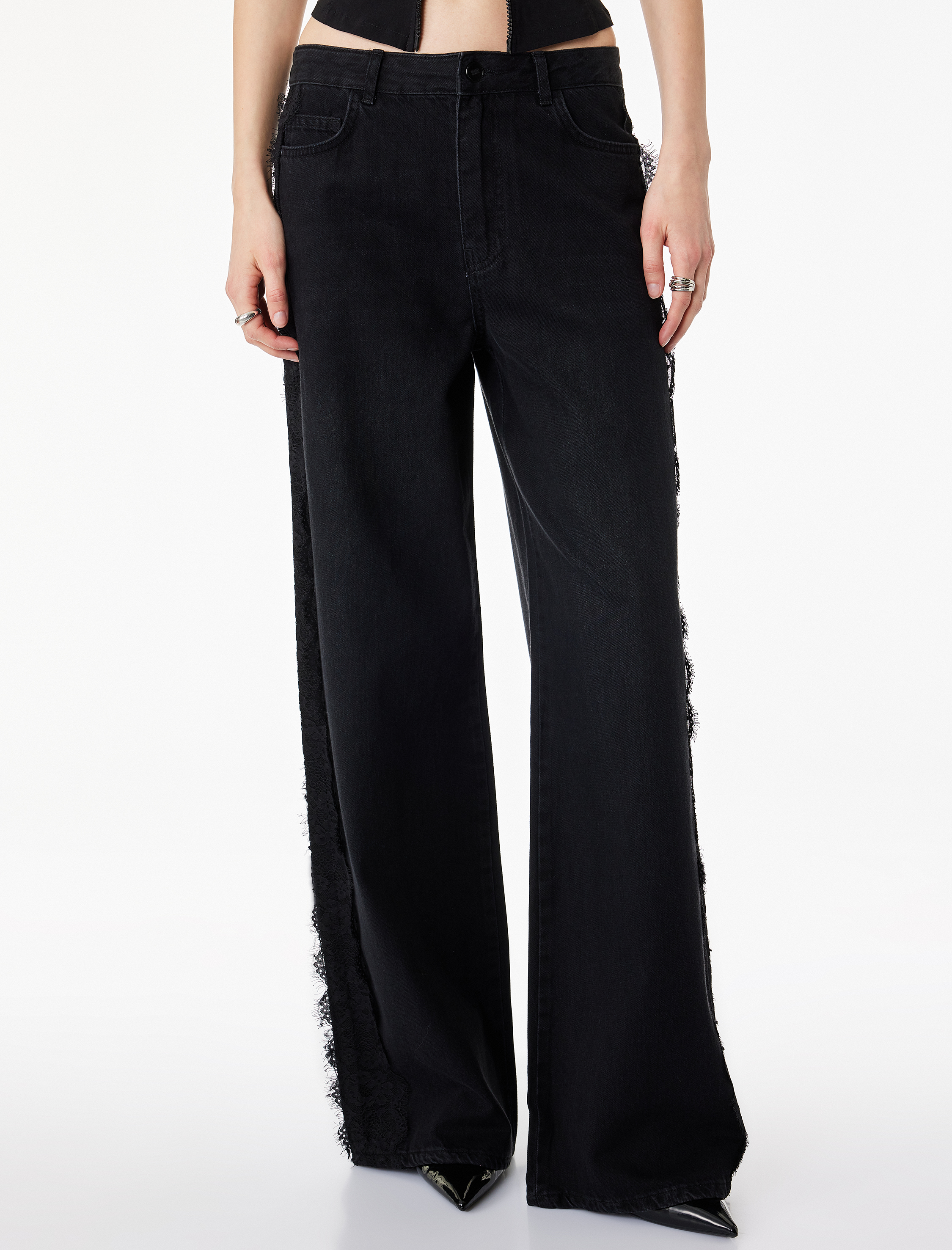   Pamuklu Dantel Detaylı Geniş Paça Denim Pantolon -  Wide Leg Jeans