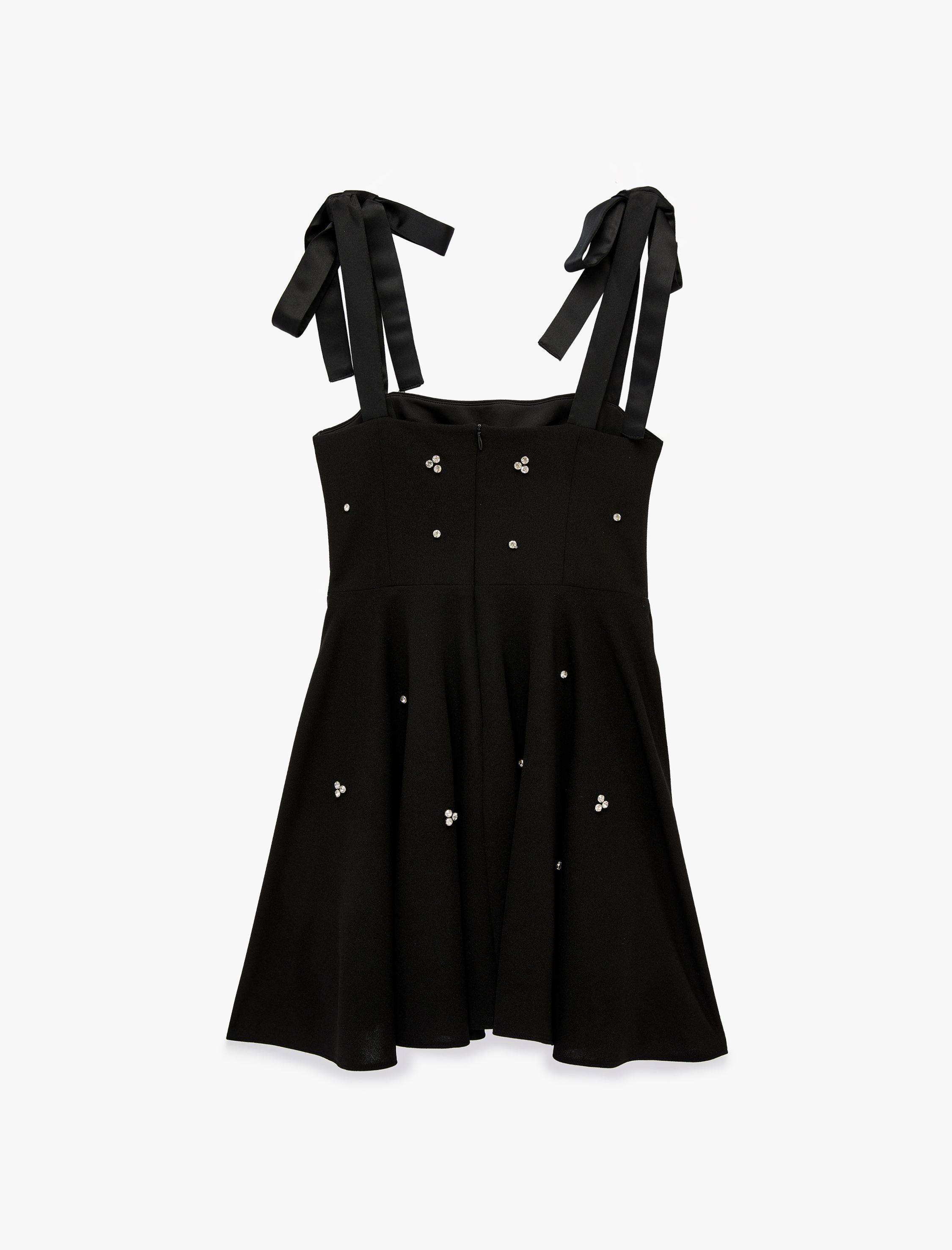 Krep Scuba Kumaş Taş Detaylı Fiyonk Bağlamalı Askılı Mini Kloş Elbise - Görsel 4