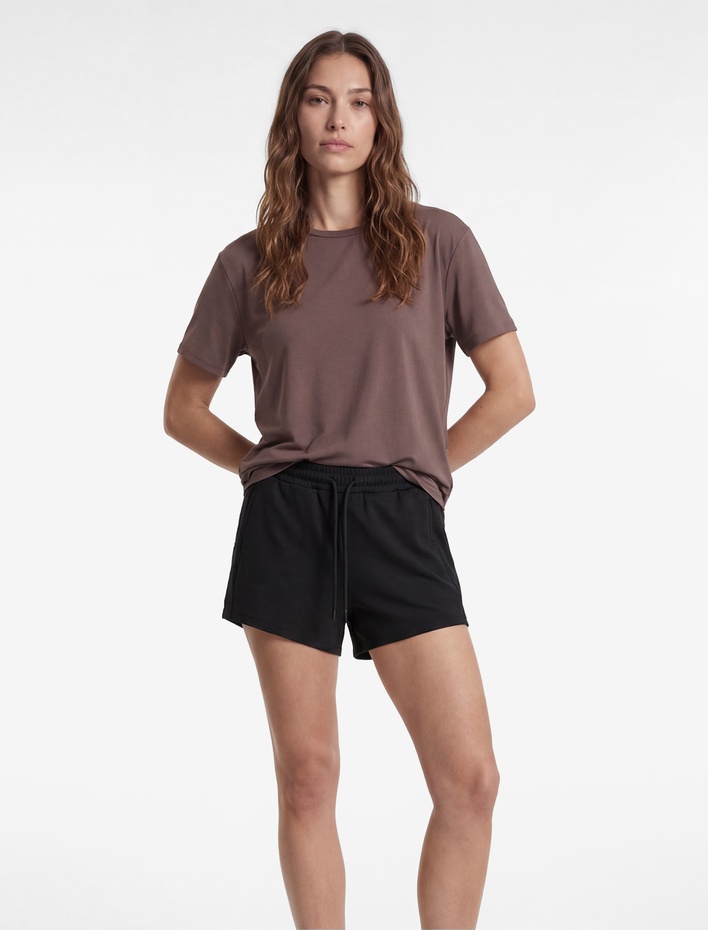  Yüksek Bel Rahat Kalıp Cepli Beli Bağcıklı Mini Spor Şort