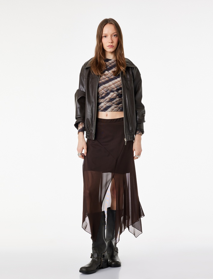  Asimetrik Kesim Yırtmaç Detaylı Tül Midi Etek