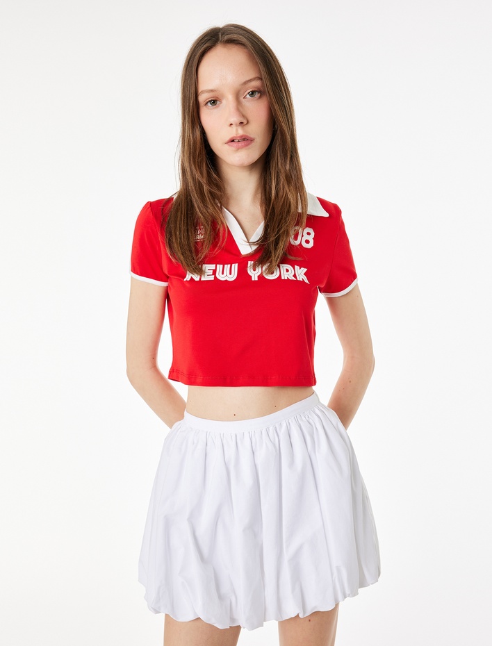  Kısa Kollu Baskılı Pamuklu Polo Yaka Crop Tişört