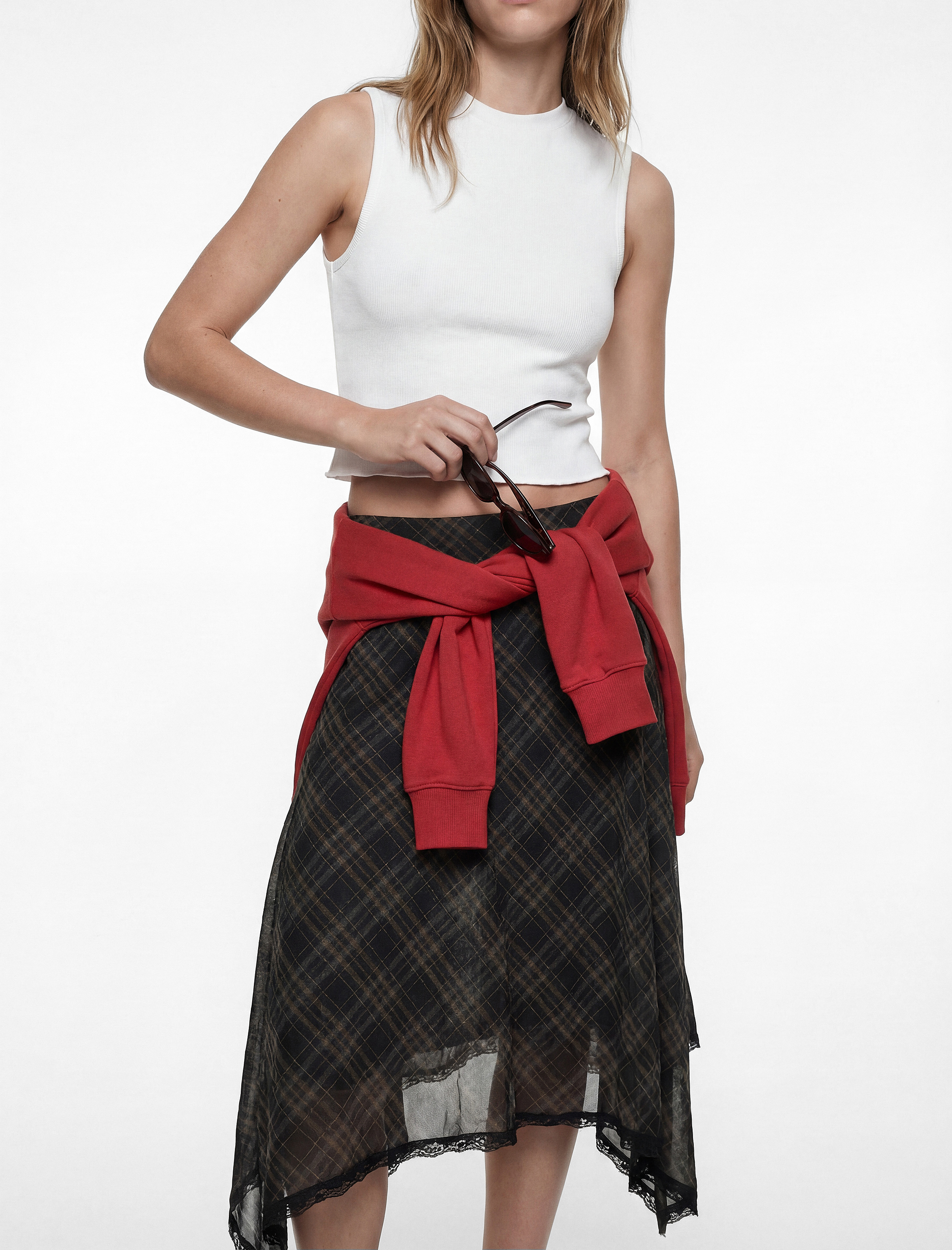   Normal Bel Asimetrik Kesim Tül Midi Ekoseli Etek