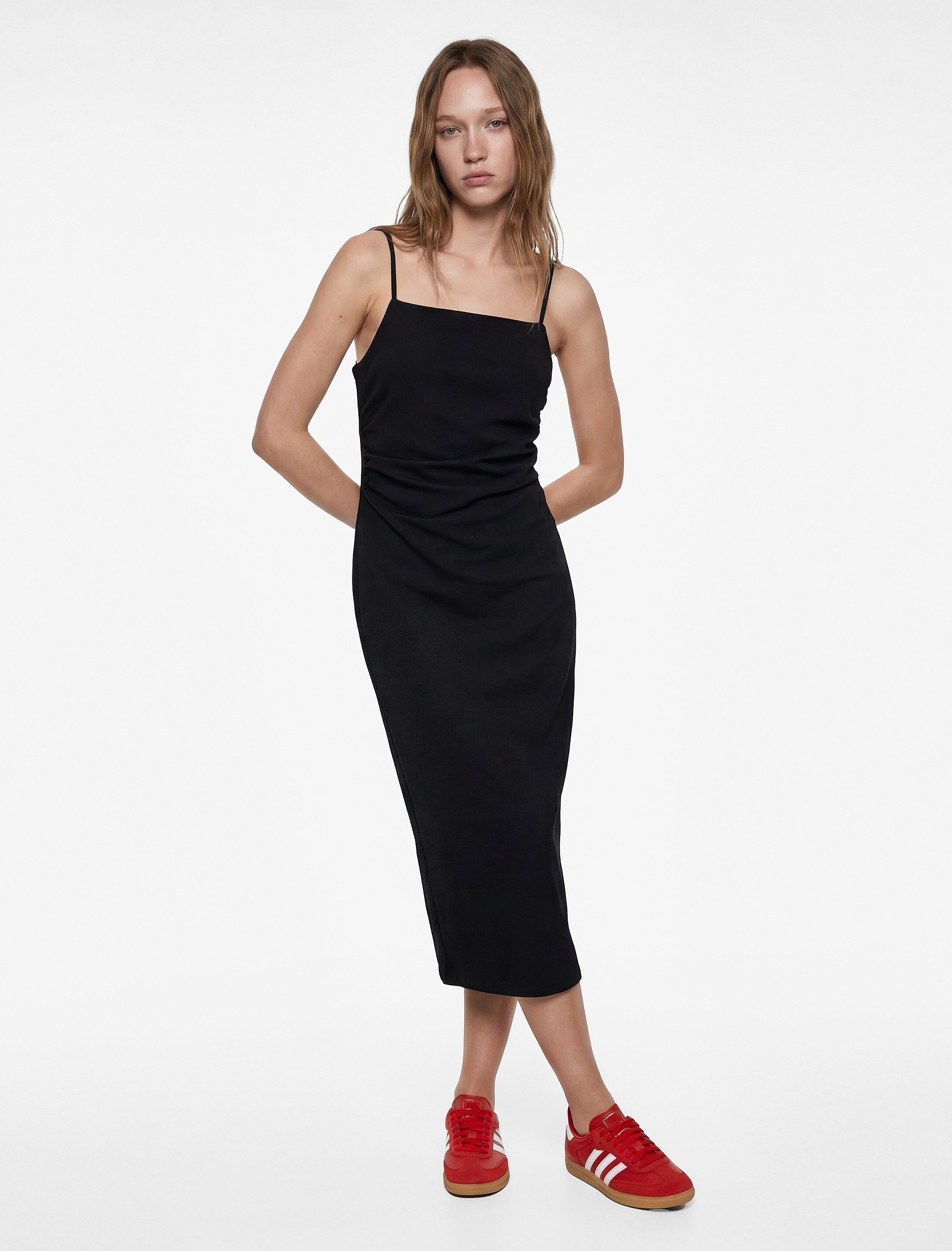   Slim Fit Kare Yaka İp Askılı Bodycon Midi Drapeli Elbise