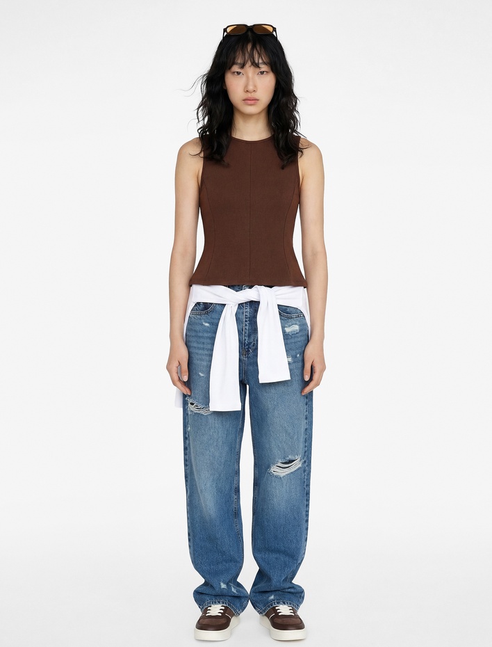  Pamuklu Slim Fit Kolsuz Bisiklet Yaka Bluz