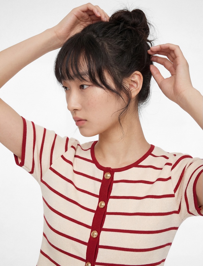  Düğmeli Kısa Kollu Bisiklet Yaka Pamuklu Hırka