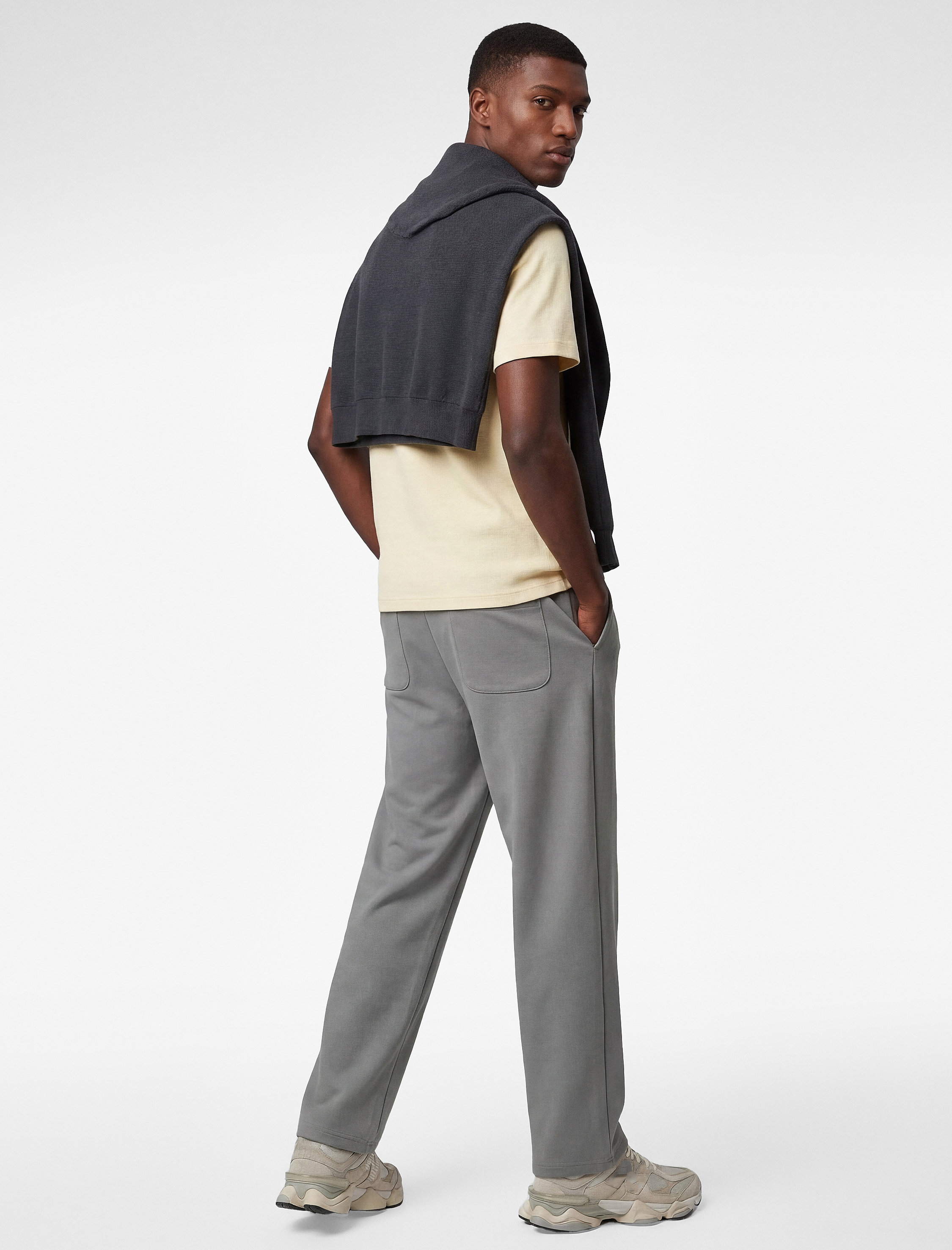   Rahat Kalıp Cepli Beli Lastikli Geniş Paça Spor Eşofman Altı