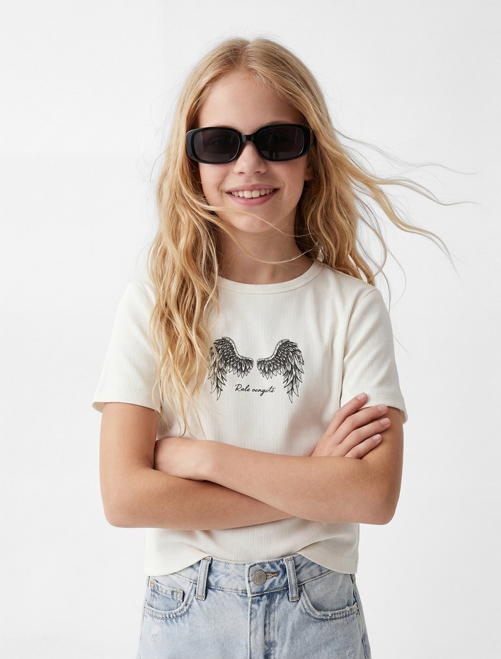 Kız Çocuk Saçaklı Paça Cepli Pamuklu Denim Şort