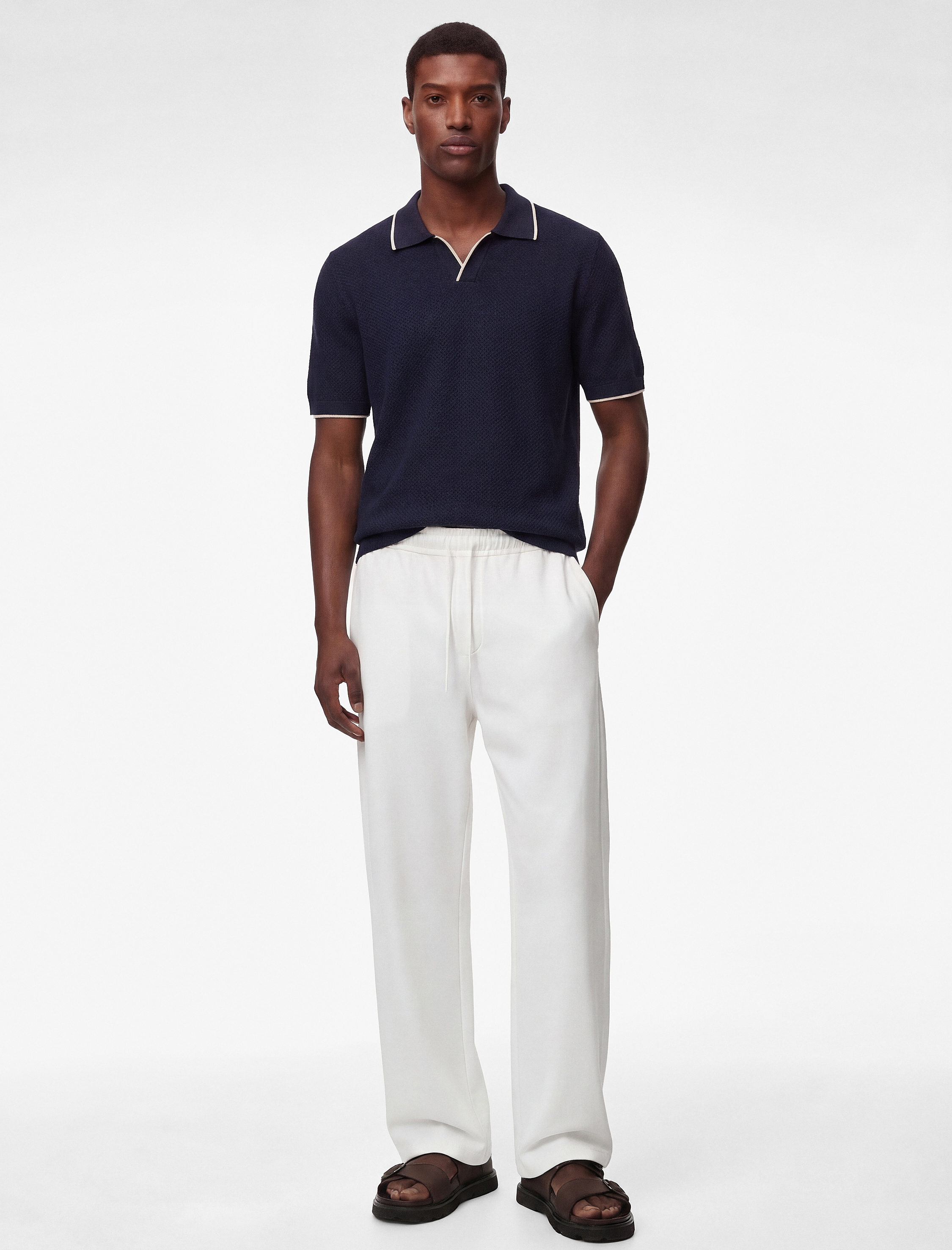   Regular Fit Pamuklu Çizgi Detaylı Polo Yaka Kısa Kollu Triko Tişört