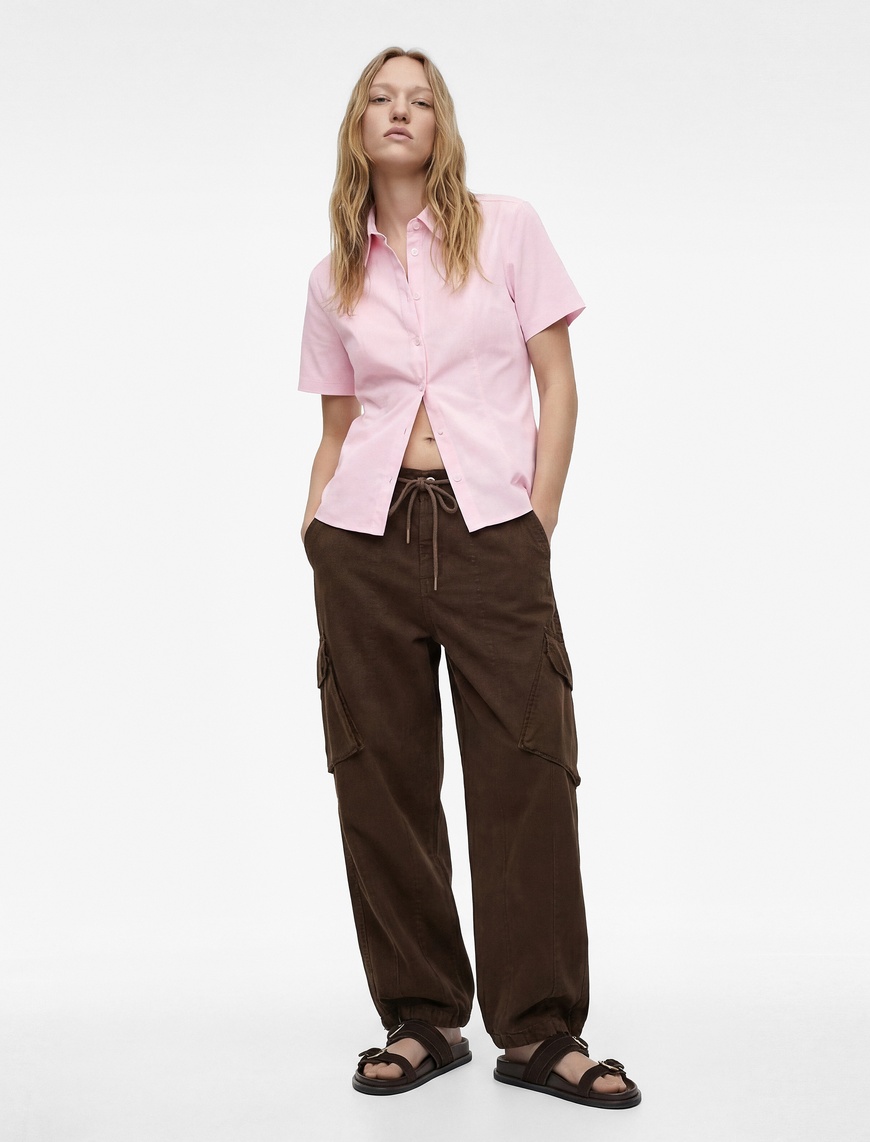 Koton Kadın Slim Fit Kısa Kollu Klasik Yaka Düğmeli Pamuklu Gömlek
