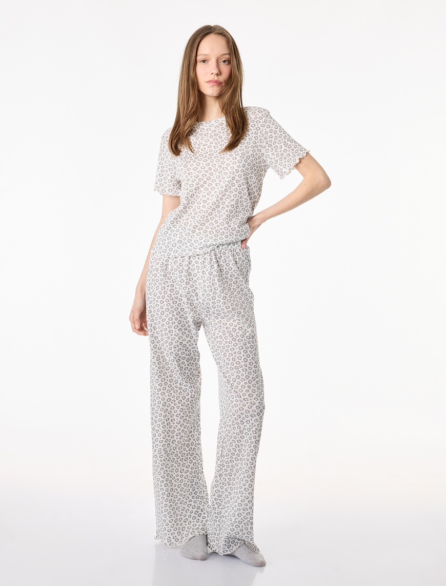 Gri Kadın Pamuklu Kısa Kollu Bisiklet Yaka Leopar Desenli Pijama