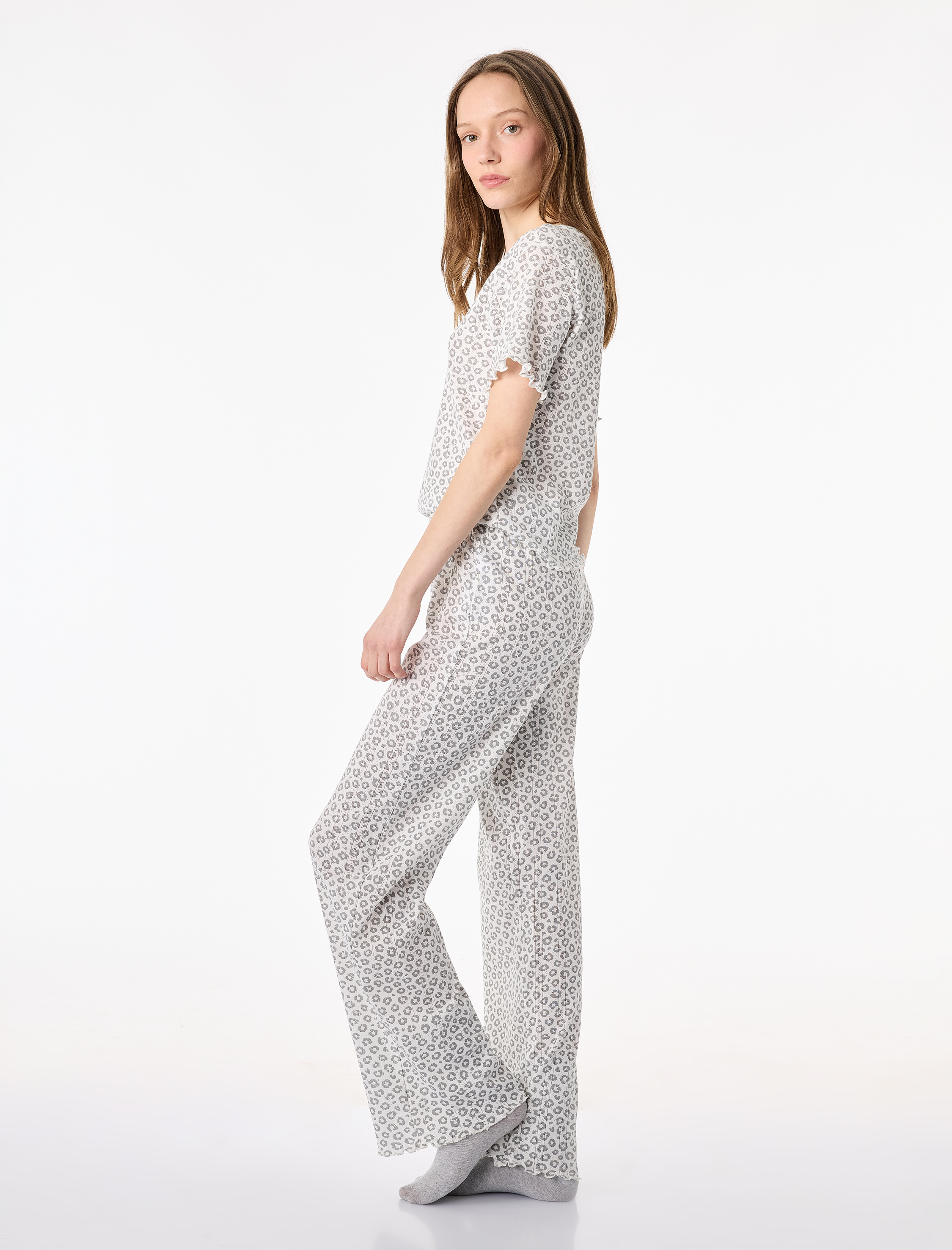   Pamuklu Kısa Kollu Bisiklet Yaka Leopar Desenli Pijama Takımı