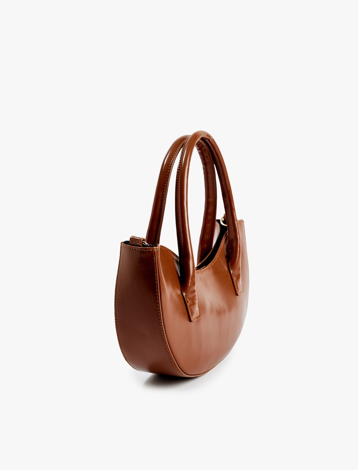 Kadın Parlak Suni Deri Yarım Oval Askılı Saplı El ve Omuz Çantası