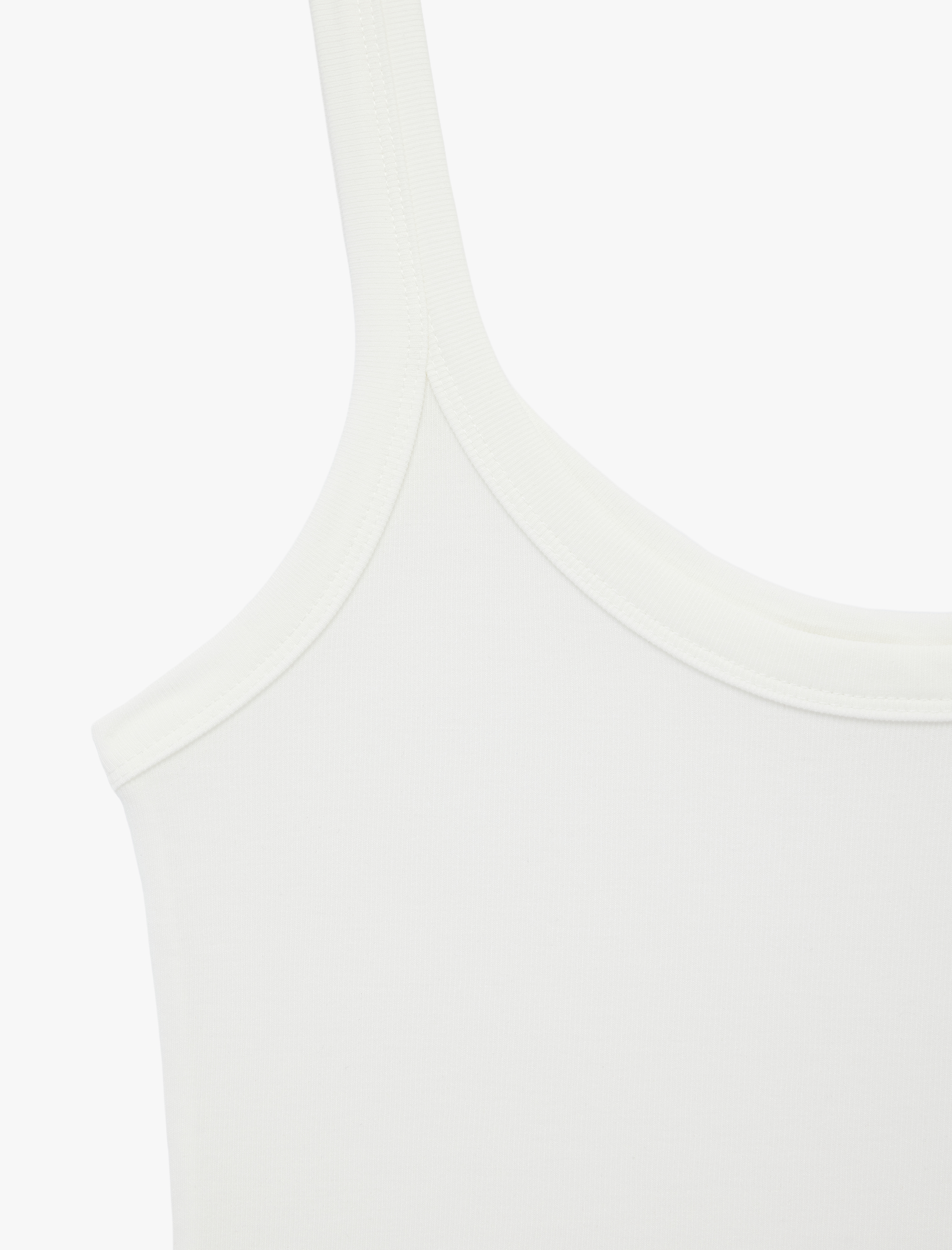   Modal Kumaş Slim Fit U Yaka Askılı Top