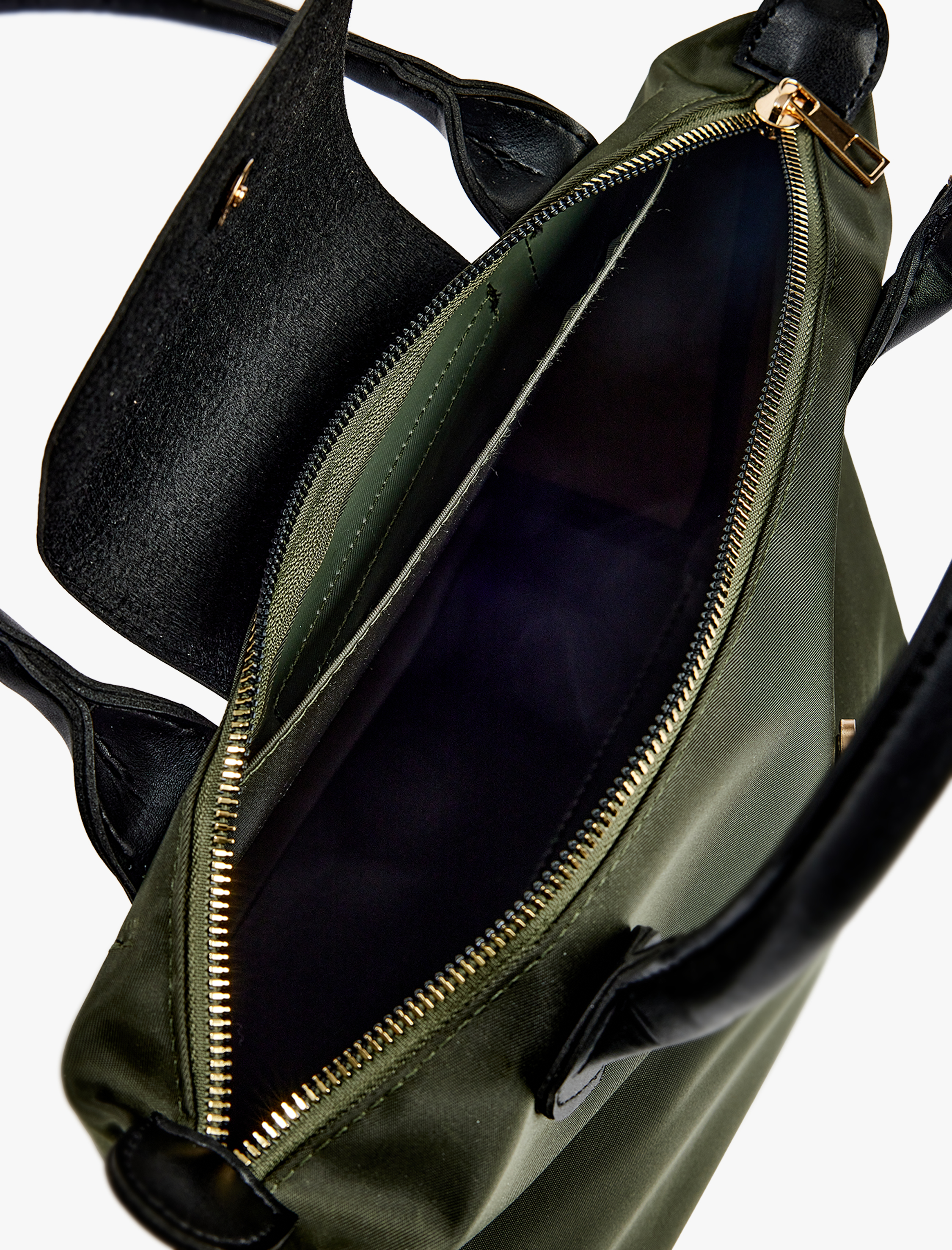  Kadın Suni Deri Detaylı Çıtçıt Düğmeli Fermuarlı Tote Çanta