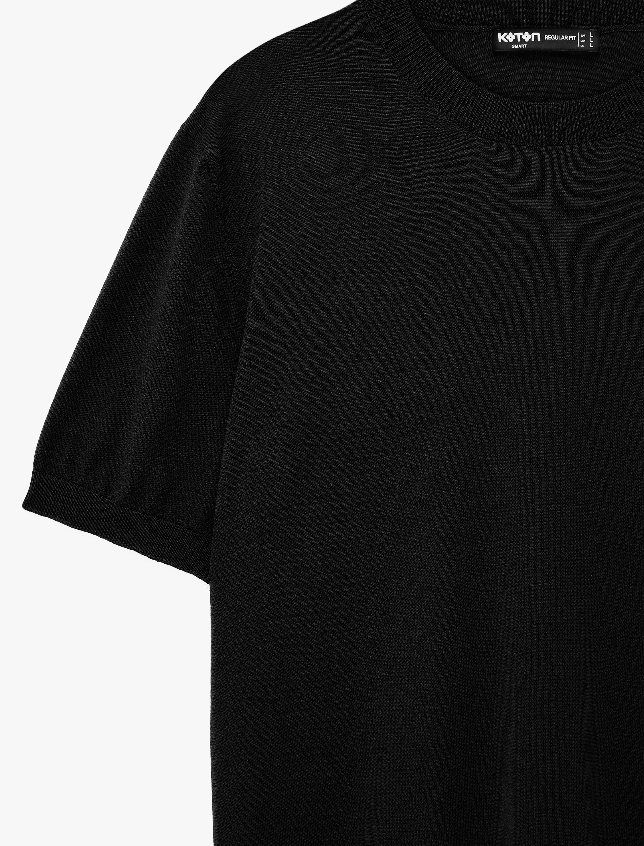   Regular Fit Bisiklet Yaka Viskon Karışımlı Kısa Kollu Basic Triko Tişört