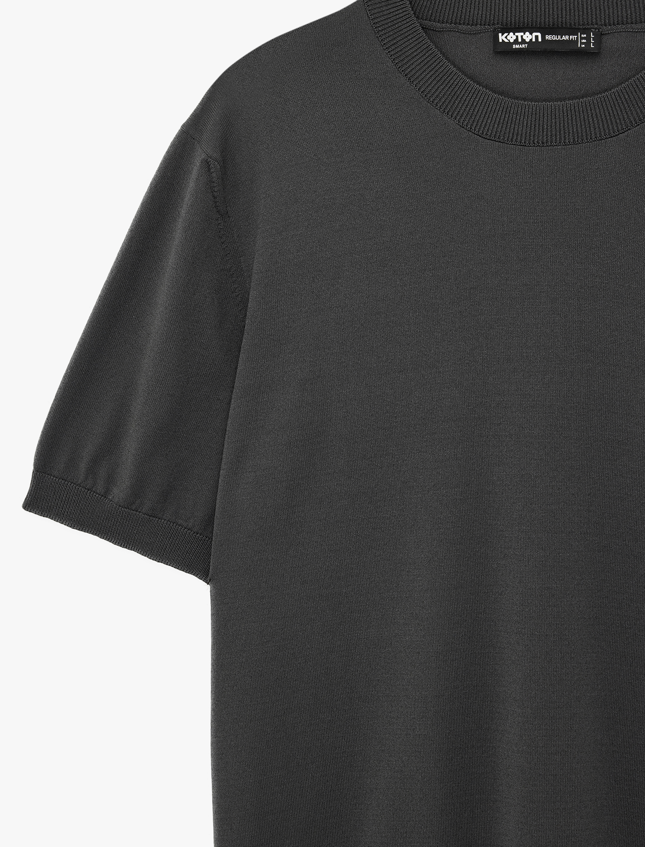   Regular Fit Bisiklet Yaka Viskon Karışımlı Kısa Kollu Basic Triko Tişört