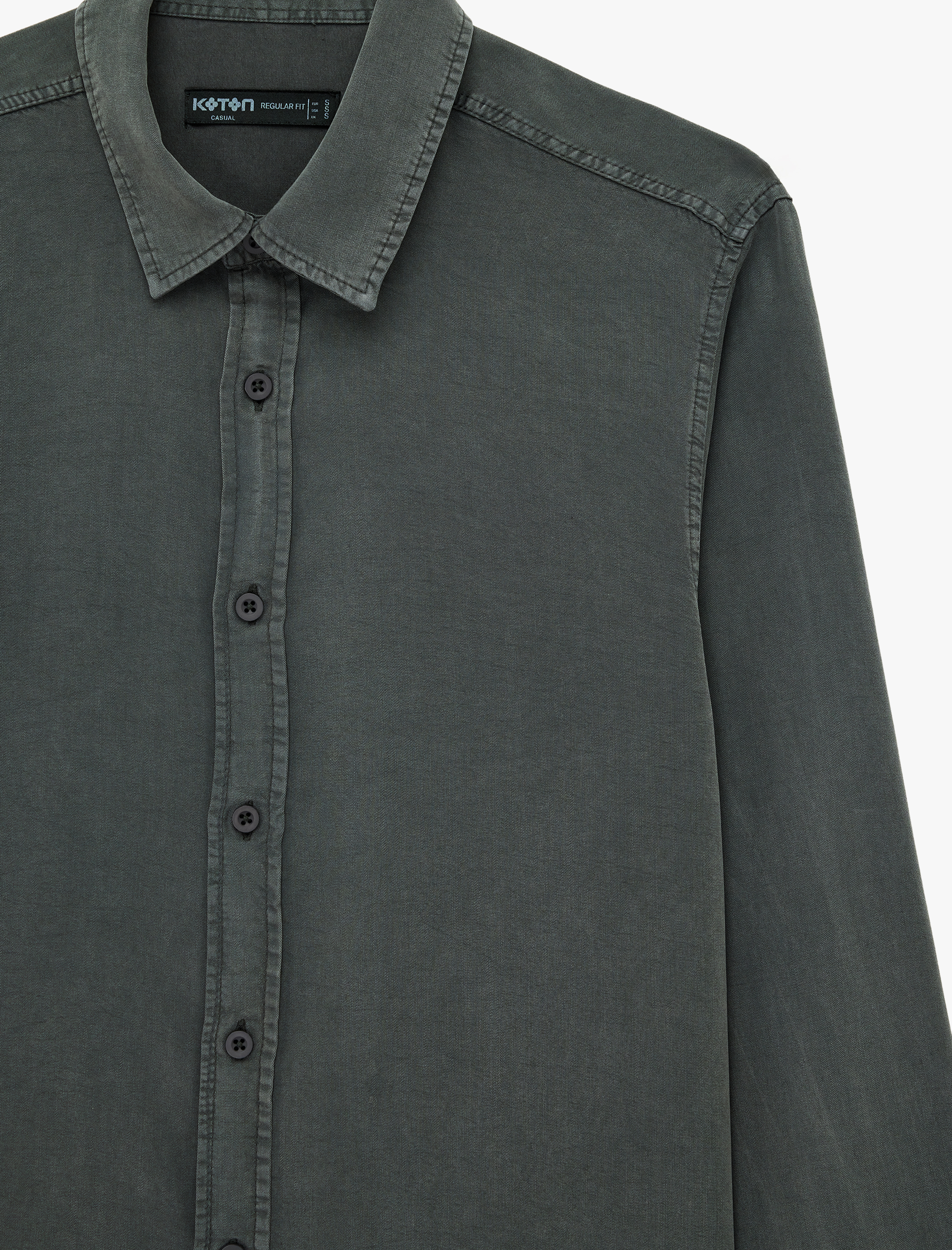   Regular Fit Düğmeli Uzun Kollu Klasik Yaka Gömlek