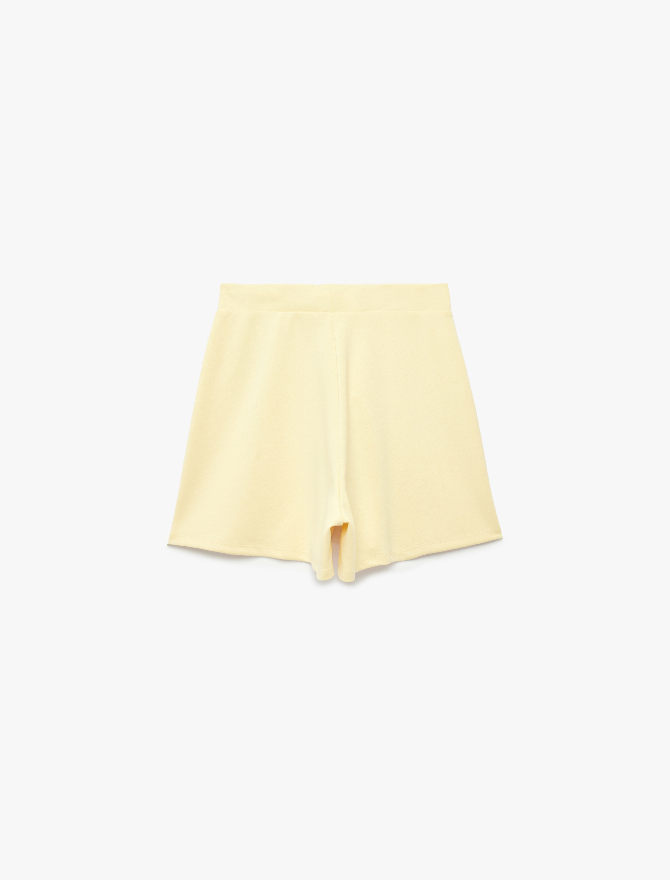   Beli Bağcıklı Mini Şort