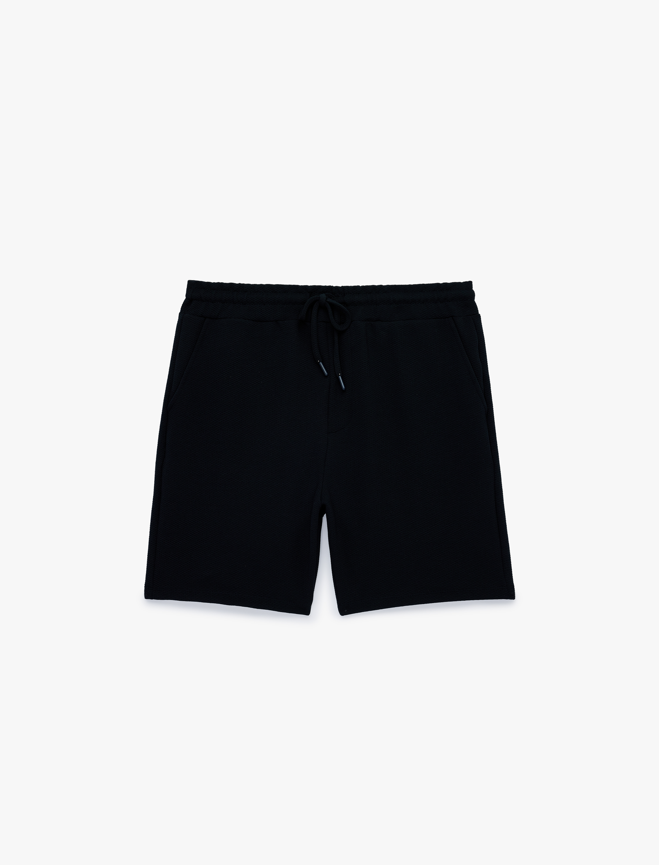   Bermuda Cepli Beli Bağcıklı Şort